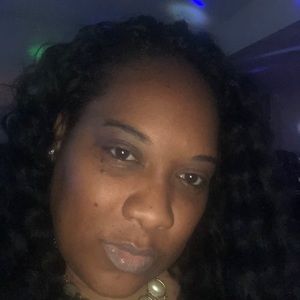 Meet your Posher, Lashundra